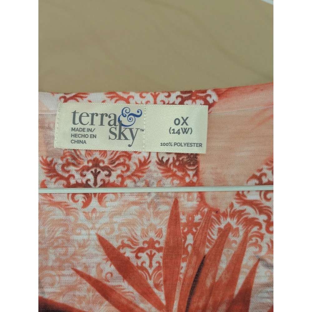 TERRA & SKY 0X 14W Floral Top Pink Coral Short Sleeve‎ Stretch Knit Shirt - Picture 2 of 3